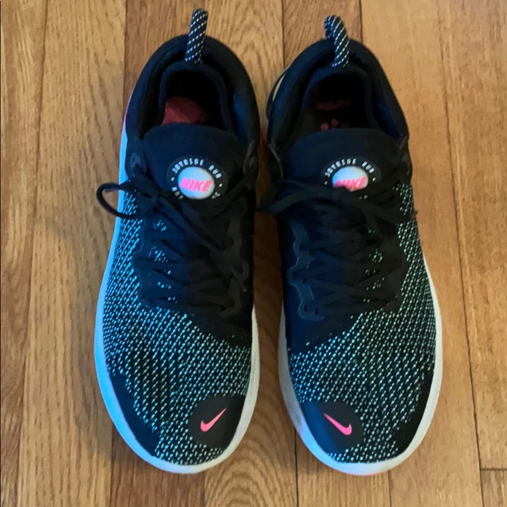 Nike Joyride Run Flyknit Running Shoes